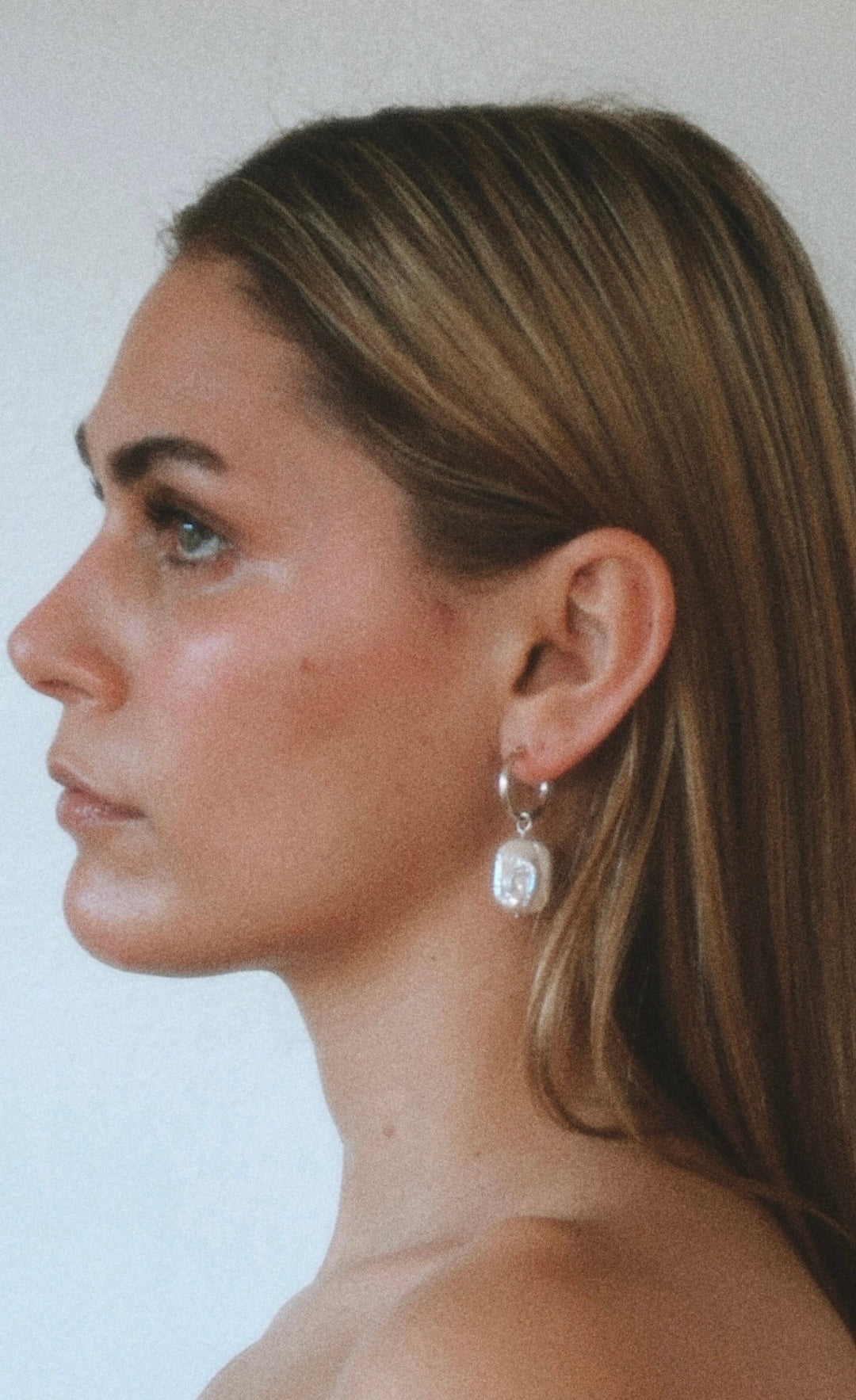 MAY MARTIN Ines Pearl Hoops