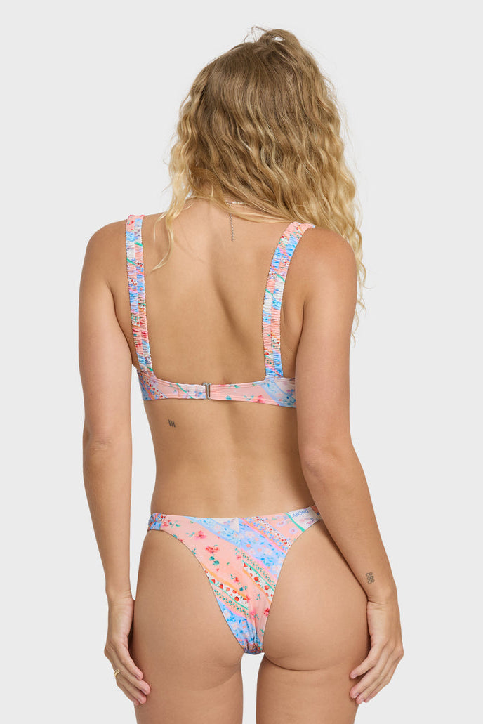 BILLABONG Daisy Chain Scrunch V Hike Bottom