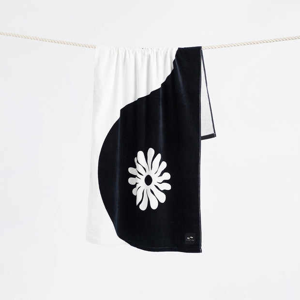 SLOWTIDE Botanical Balance Towel - Black-The Shop Laguna Beach