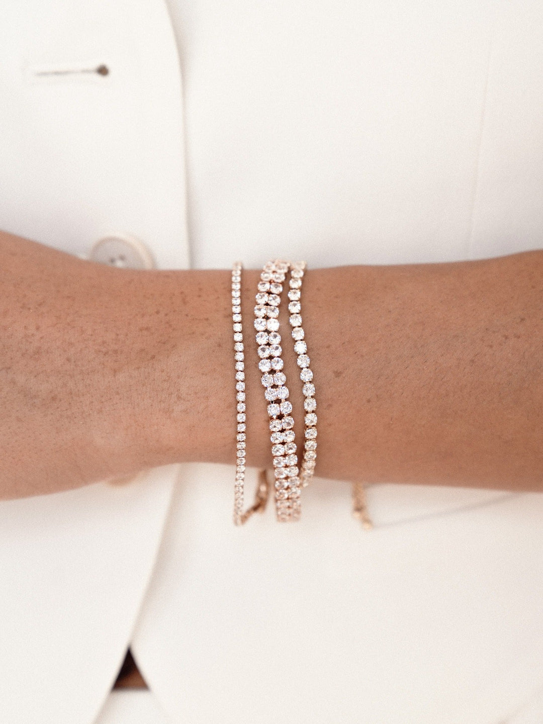 ETTIKA Adjustable Dainty Crystal Bracelet