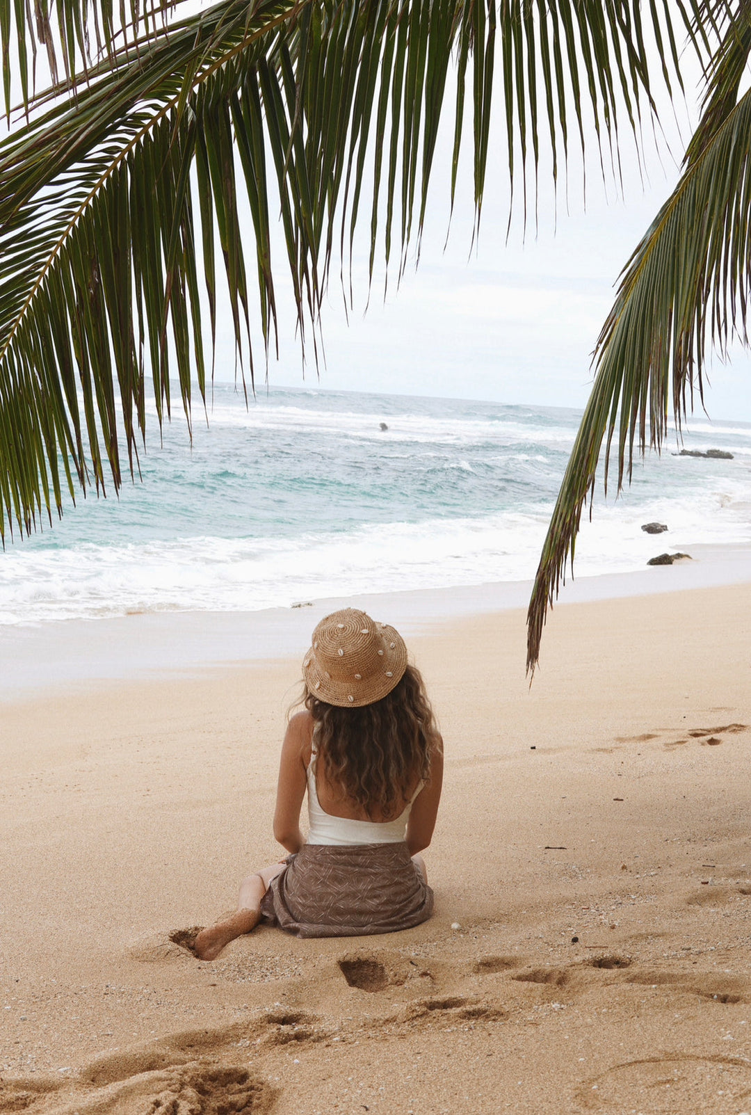 AUGUSTINE HAT CO. Puka Dot Cowry Shell Bucket Hat-The Shop Laguna Beach