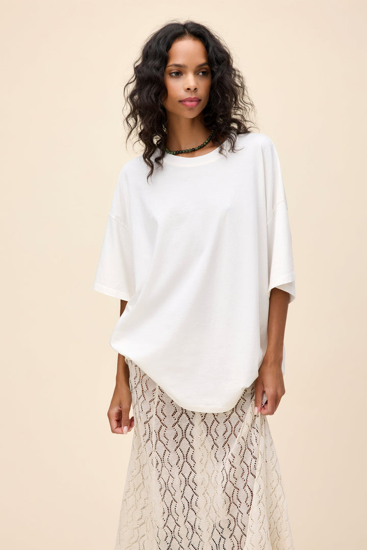 DAYDREAMER Solid One Size Tee Shirt