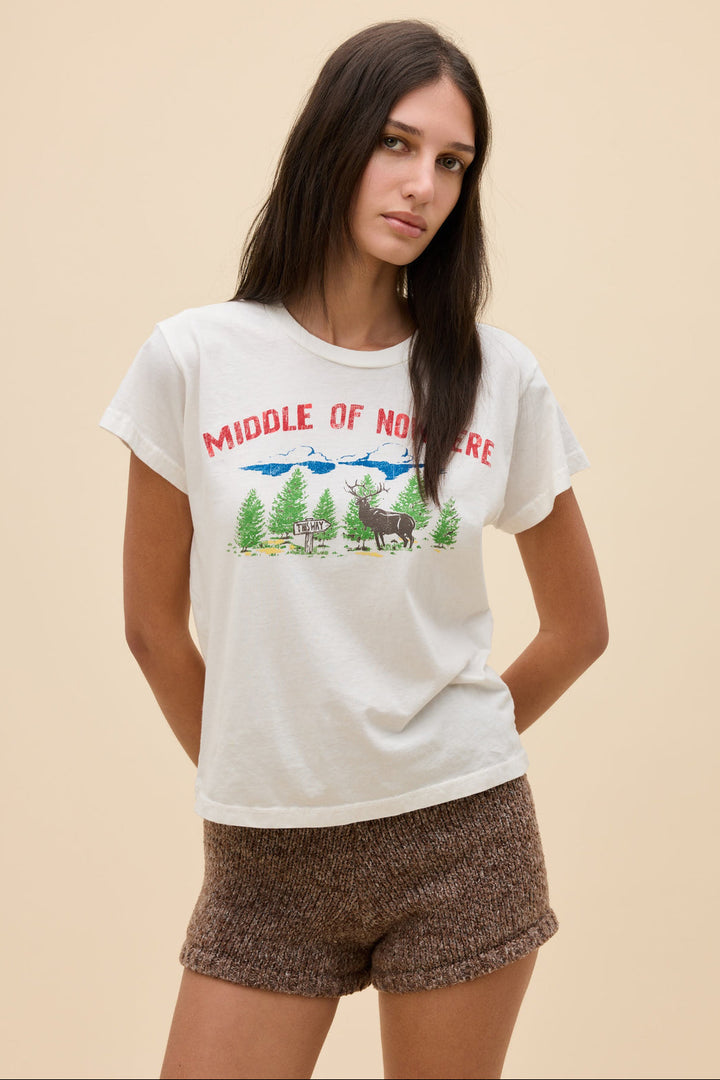 DAYDREAMER Middle of Nowhere Solo Tee