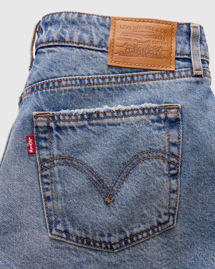 LEVI'S Low-Rise 00's Denim Short - Excuse Me