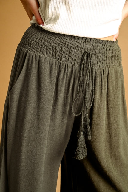 KEEN THE LABEL Allison Linen Smocked-Waist Pant