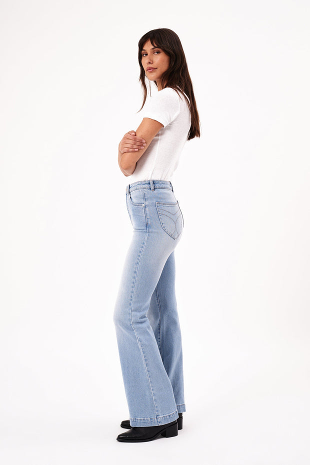 Haola Women's Juniors Vintage Summer Denim High Waisted Folded Hem Jeans  Shorts, Lightblue for us Number Size, Medium : : Clothing, Shoes &  Accessories