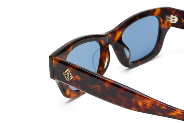WONDERLAND <br> Nine-O-Nine Sunglasses <br><small><i> (More Colors Available) </small></i>-The Shop Laguna Beach
