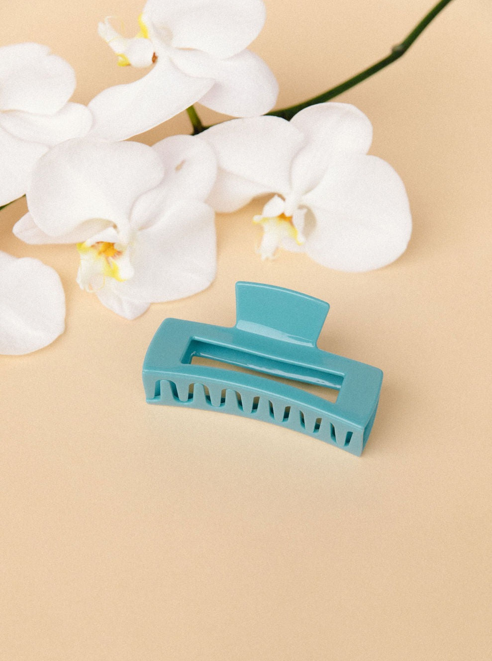 CASA CLARA <br> Jayde Claw Clip-The Shop Laguna Beach